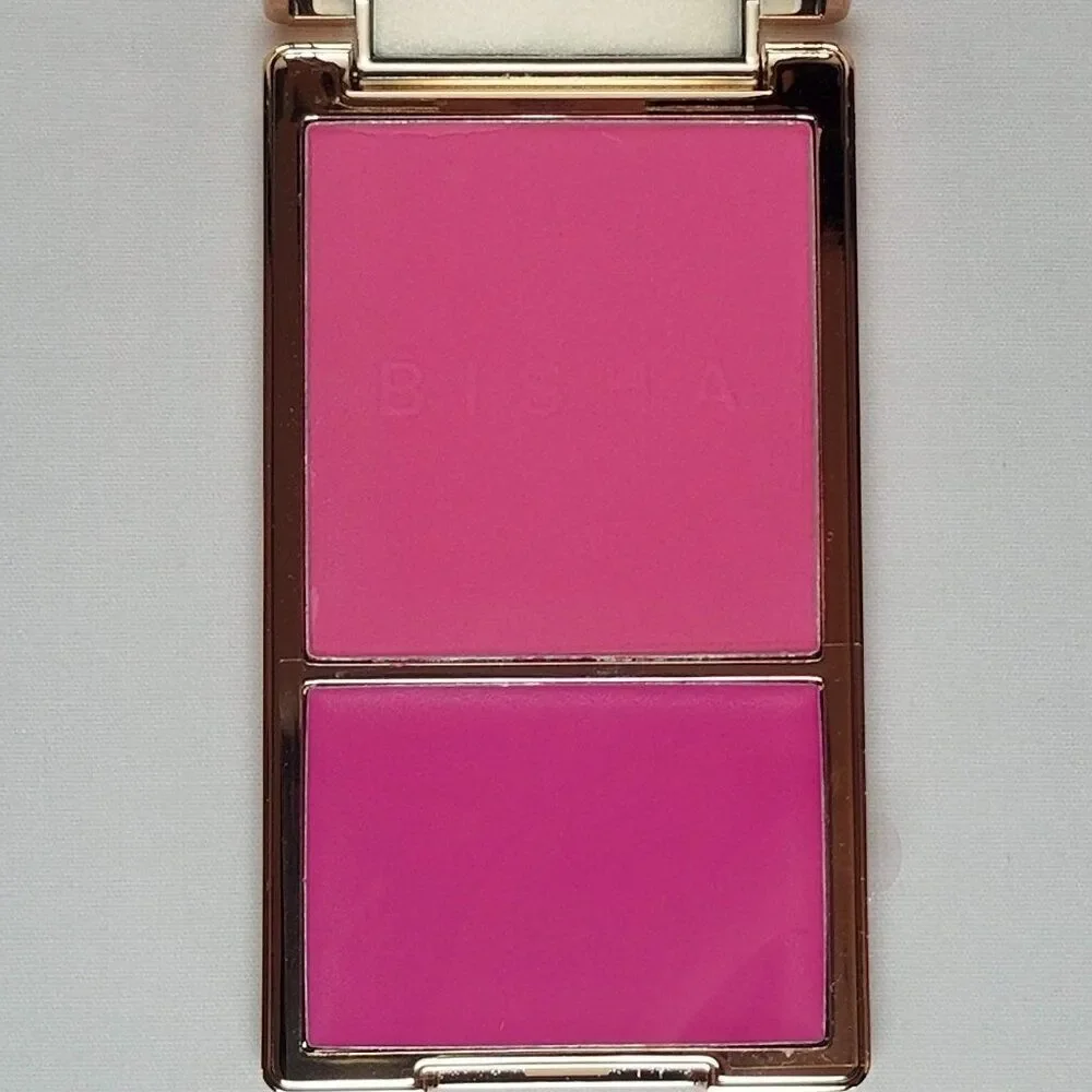 Bisha - Essential Duo Blush in Dubai (Bright Pink)